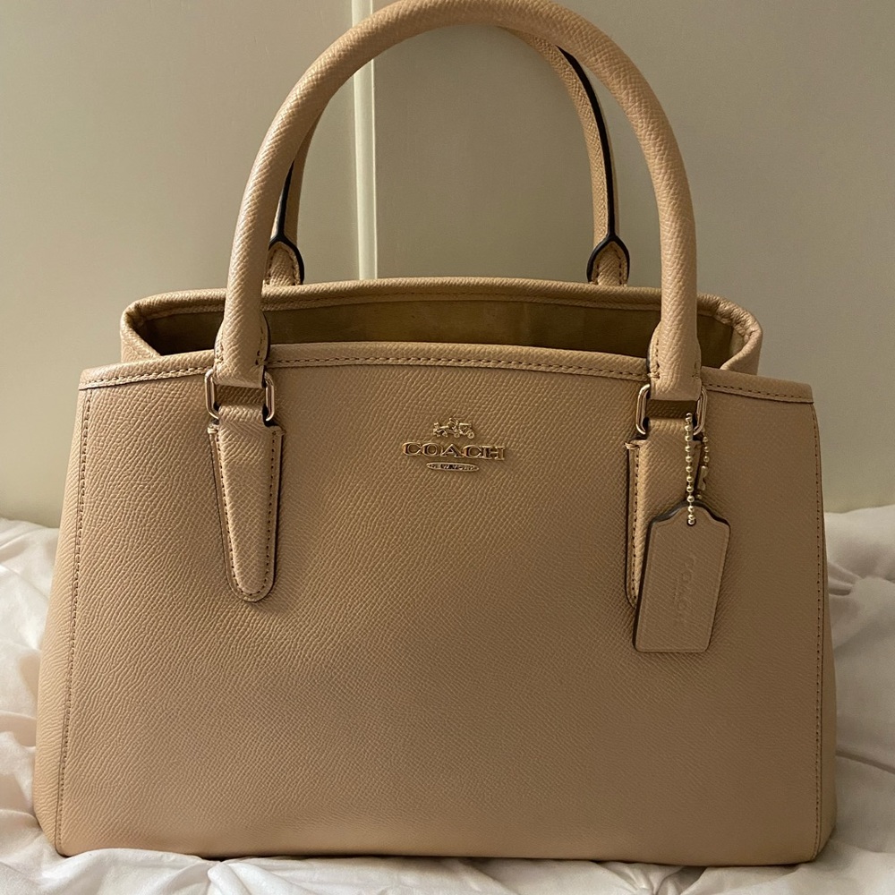Coach Italy Laeather 100% authentic